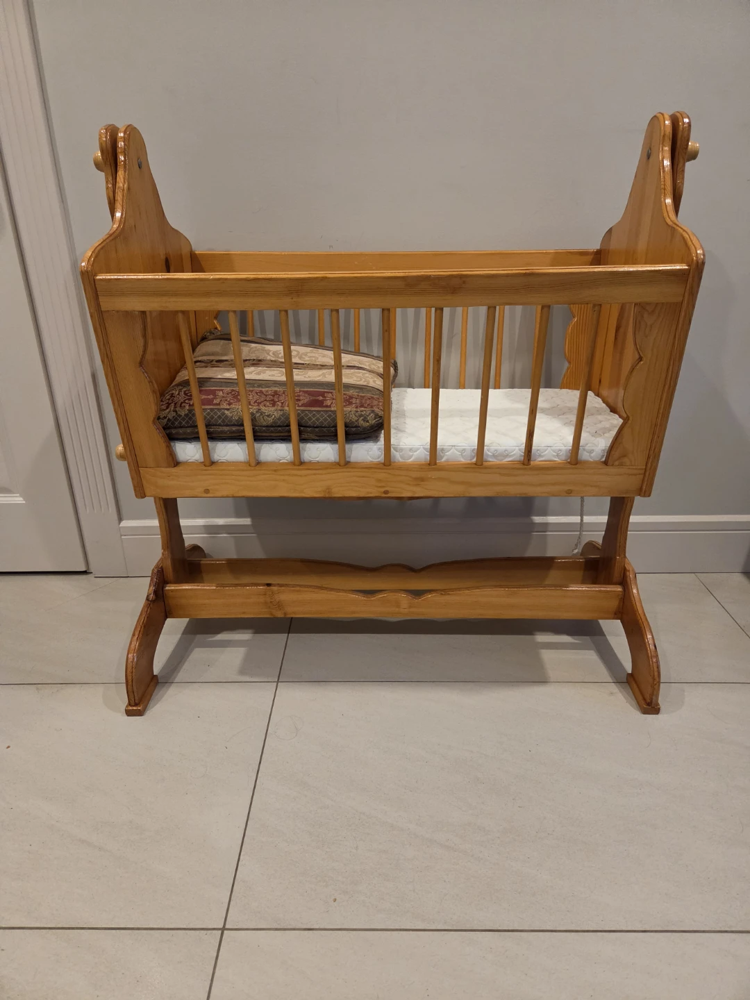 Solid wood rocking cradle