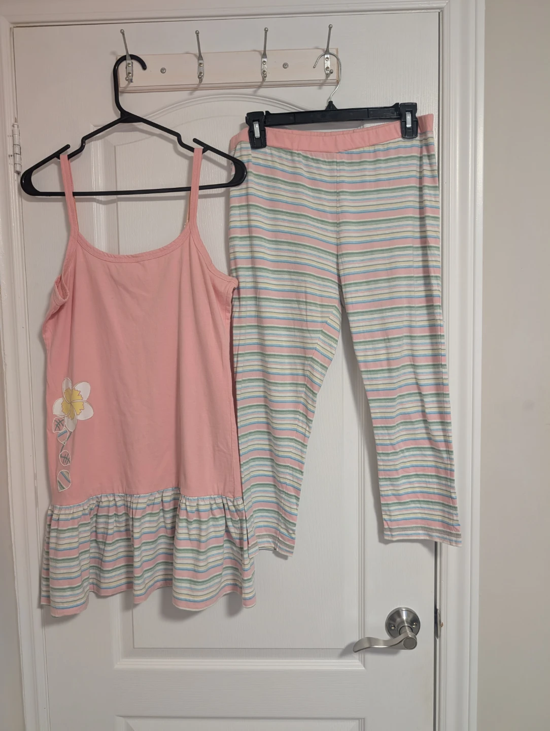 Princess and La Vie en Rose Pyjama Sets - photo 3