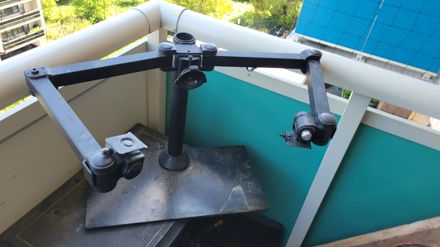 VIVO Dual Monitor Desk Mount - photo 3