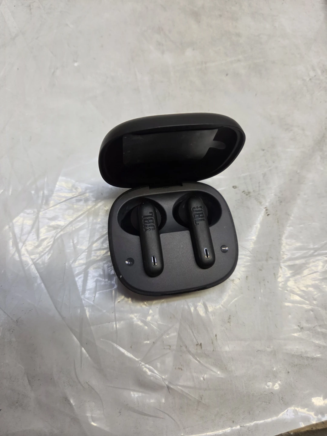 JBL Wireless Earbuds with Charging Case