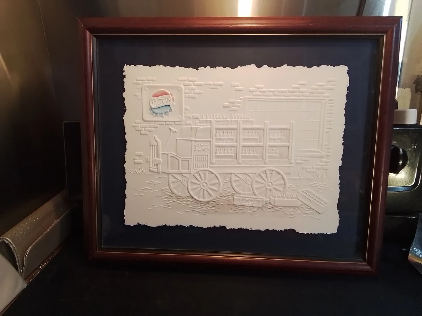 Rare 1981 Vintage PEPSI-COLA Cast Paper Sculpture by Greg Kensit - photo 2