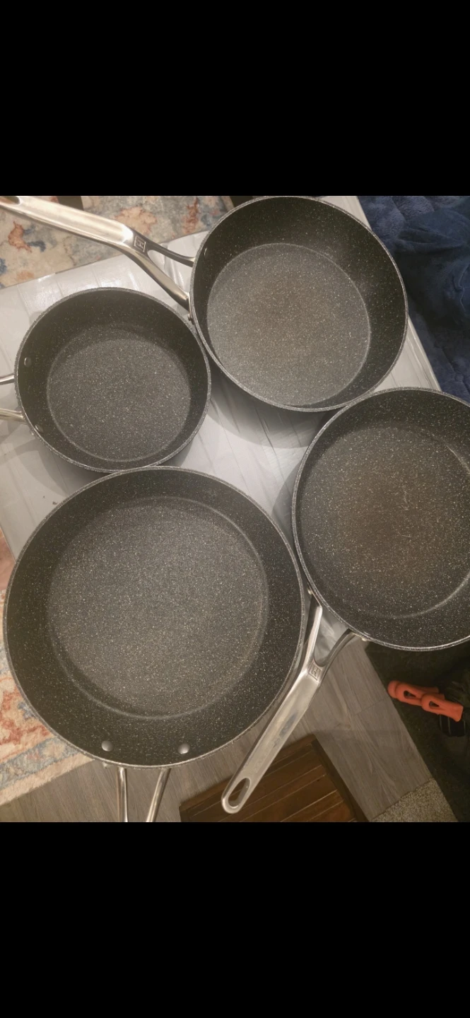 Heritage The Rock Frying Pans