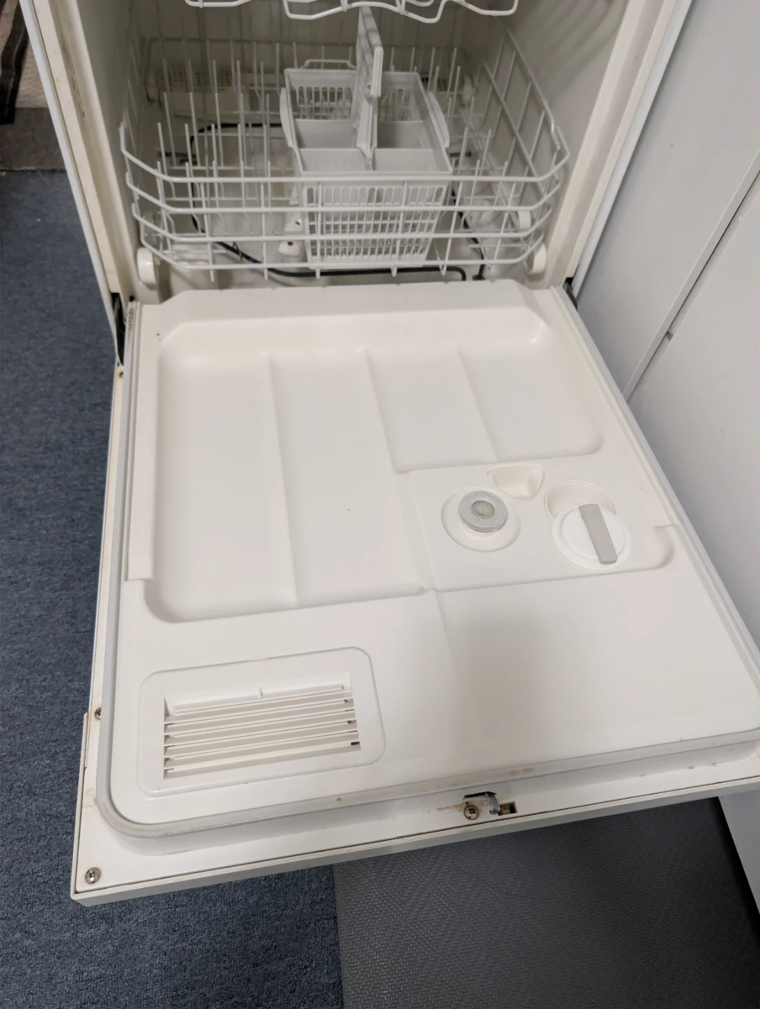 GE Quiet Power Portable Dishwasher - photo 2