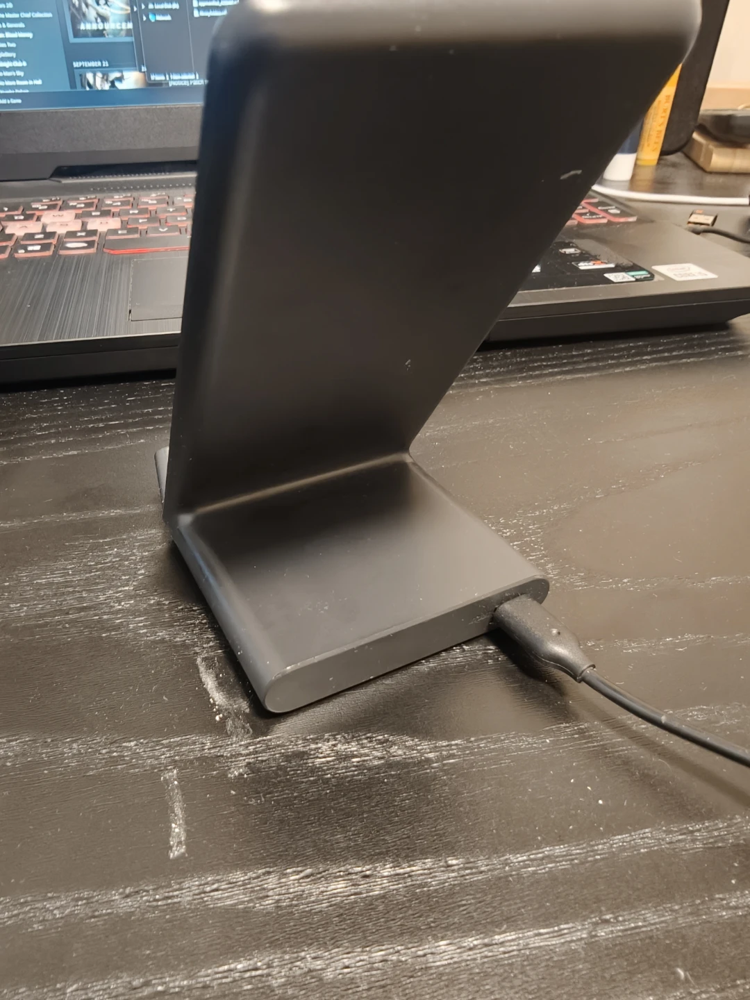 Anker Wireless Charger - photo 3