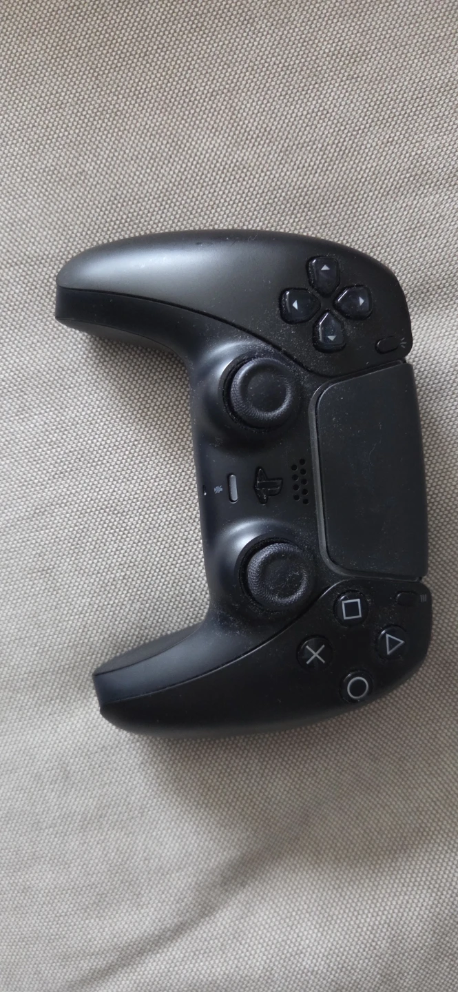 (Broken-spare parts)  PlayStation 5  Controller - Black