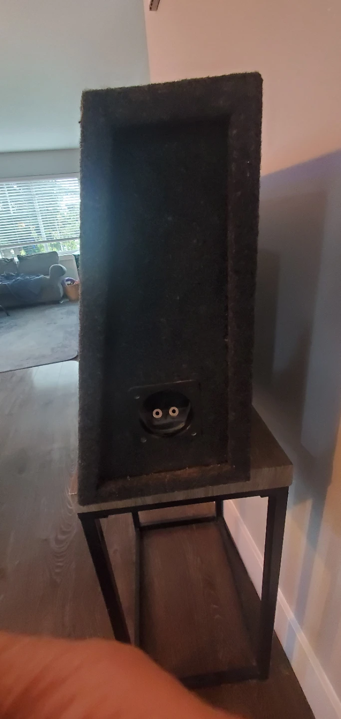 Kicker 8-inch Subwoofer in Box - photo 2