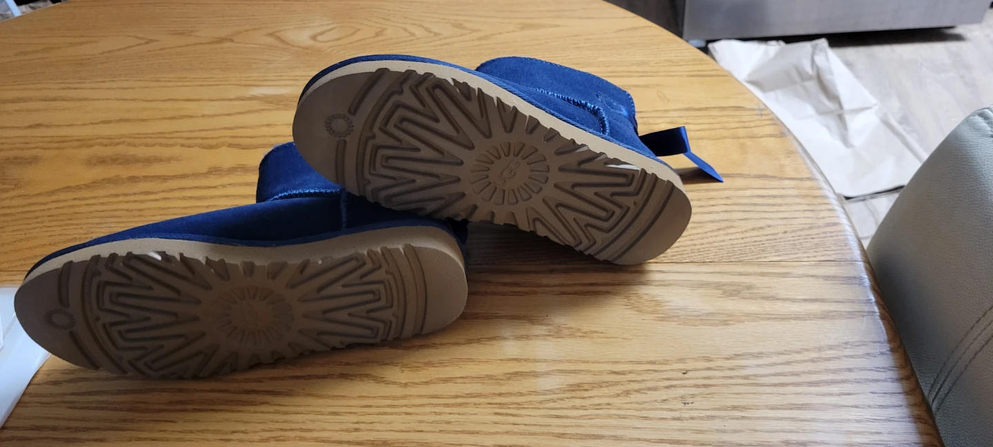 Brand new Blue UGG bailey bow Boots with Ribbon Detail sz 7 - photo 5