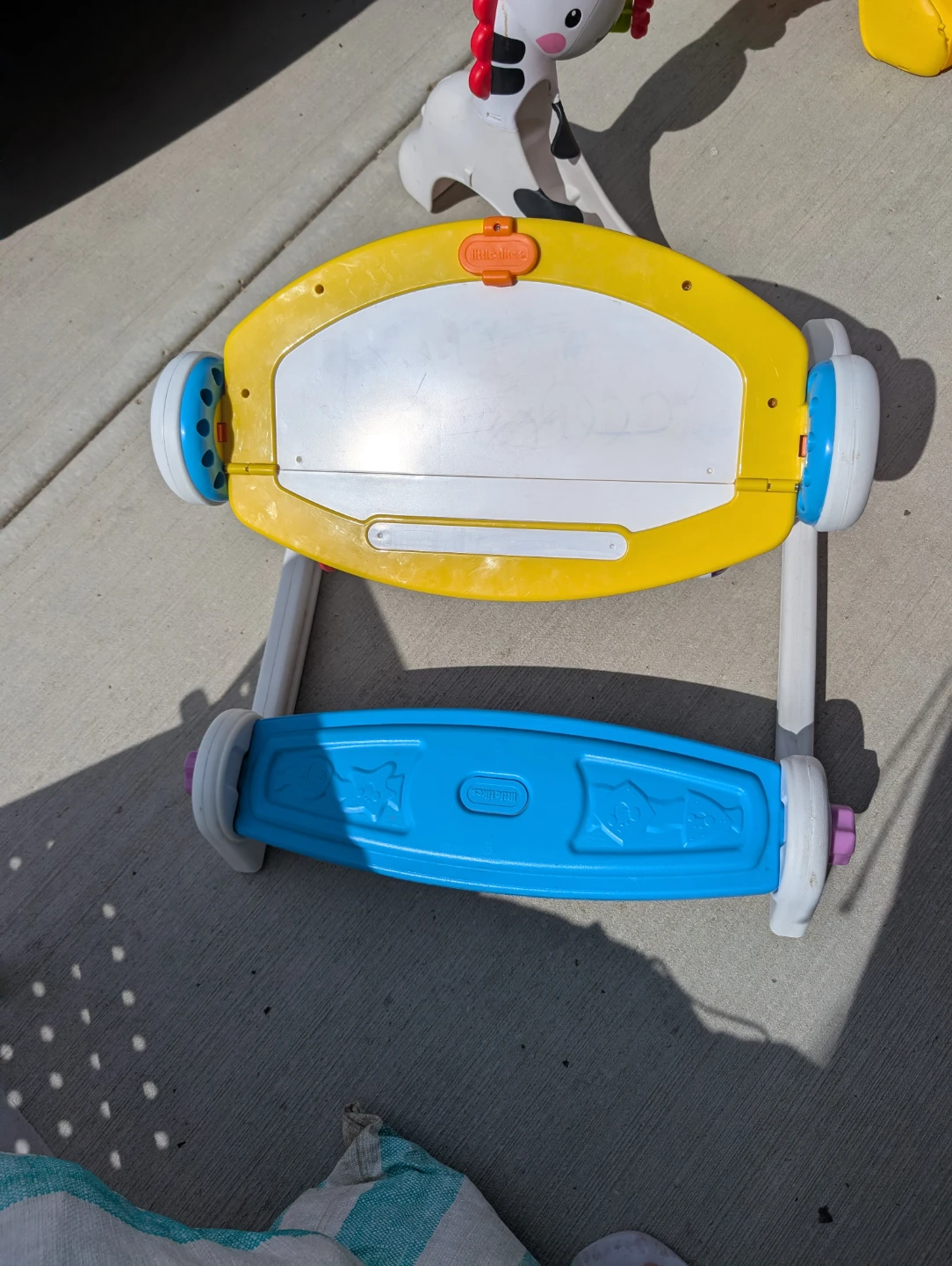 Kids Activity Table - photo 2