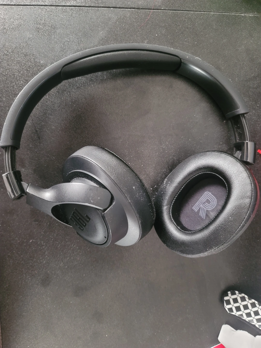JBL Tune 720BT Wireless On-Ear Headphones