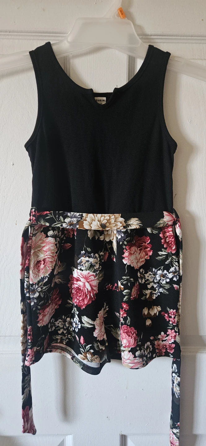 SHEIN Floral Print Romper