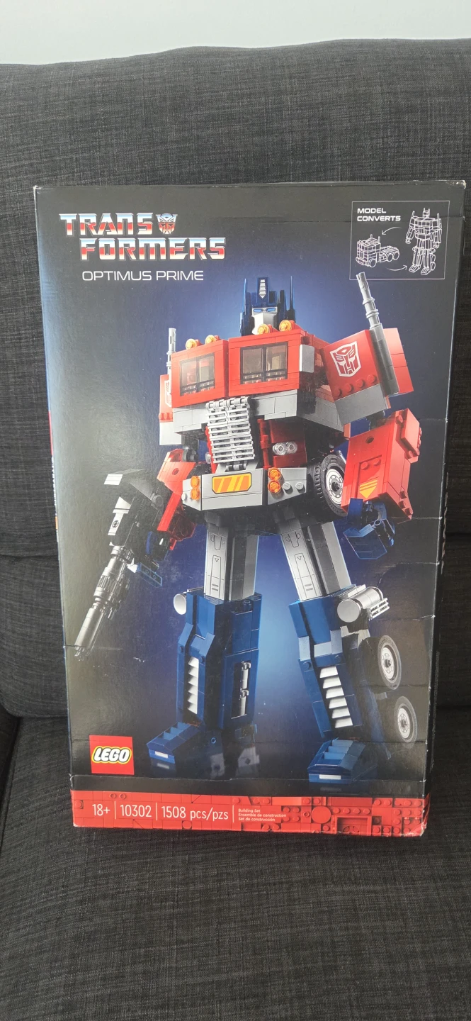 NEW Official Lego - Transformers Optimus Prime