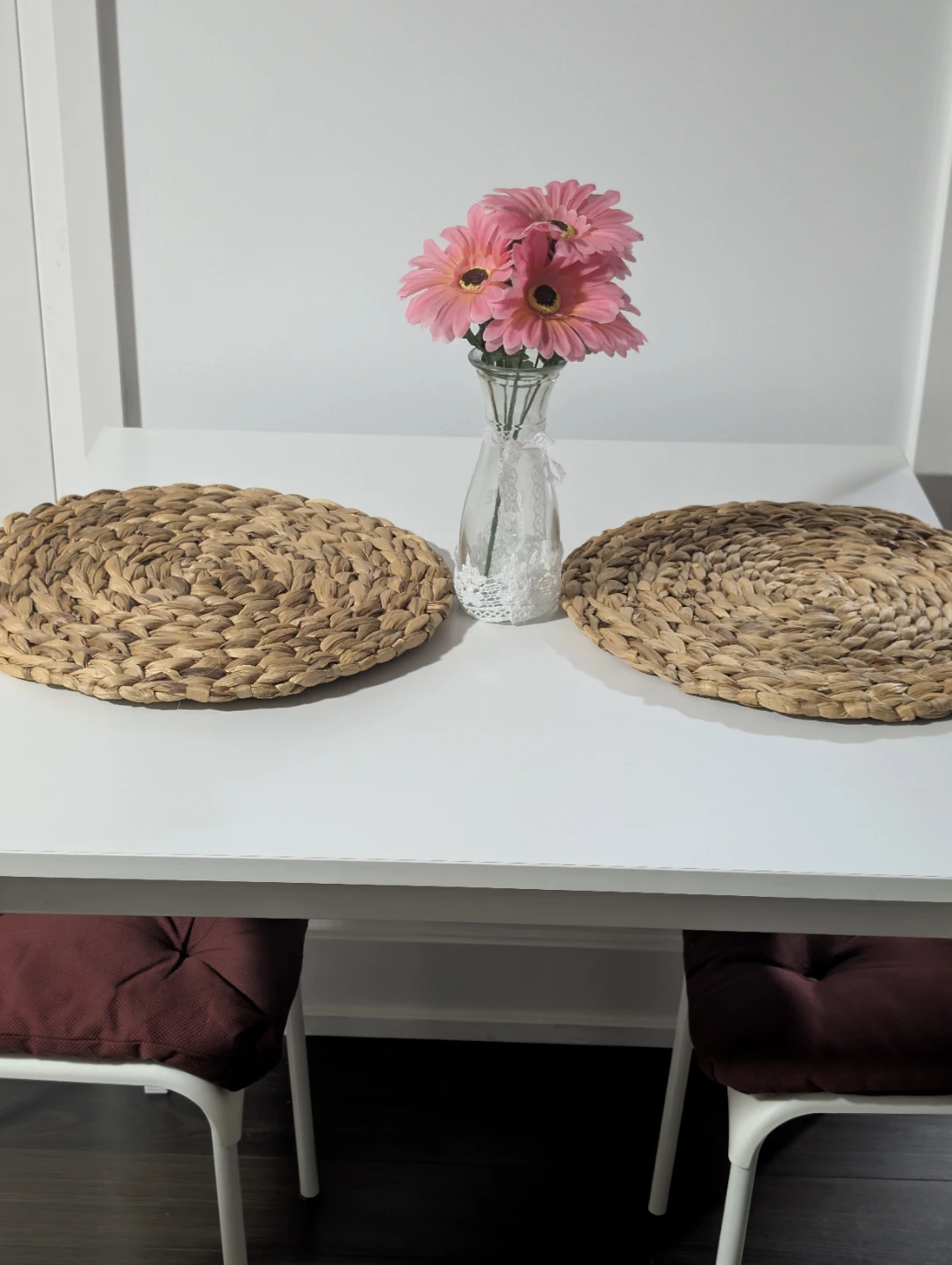 Dinning table for sale (only table) - photo 2