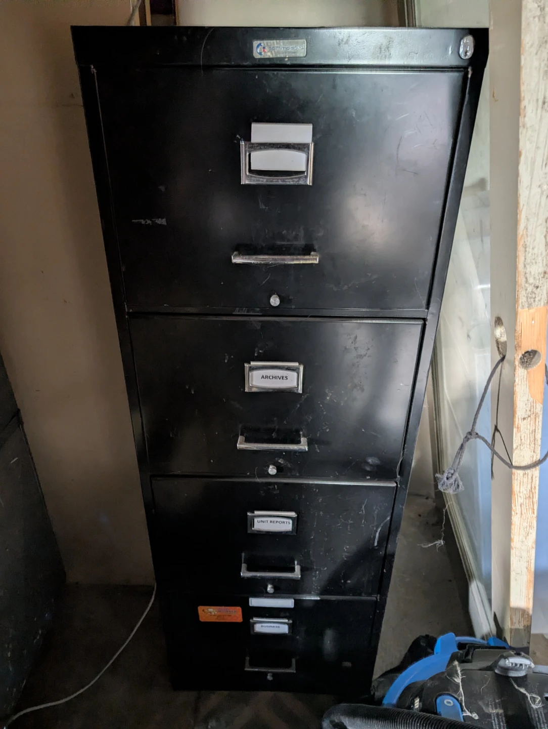 4 drw filing cabinet