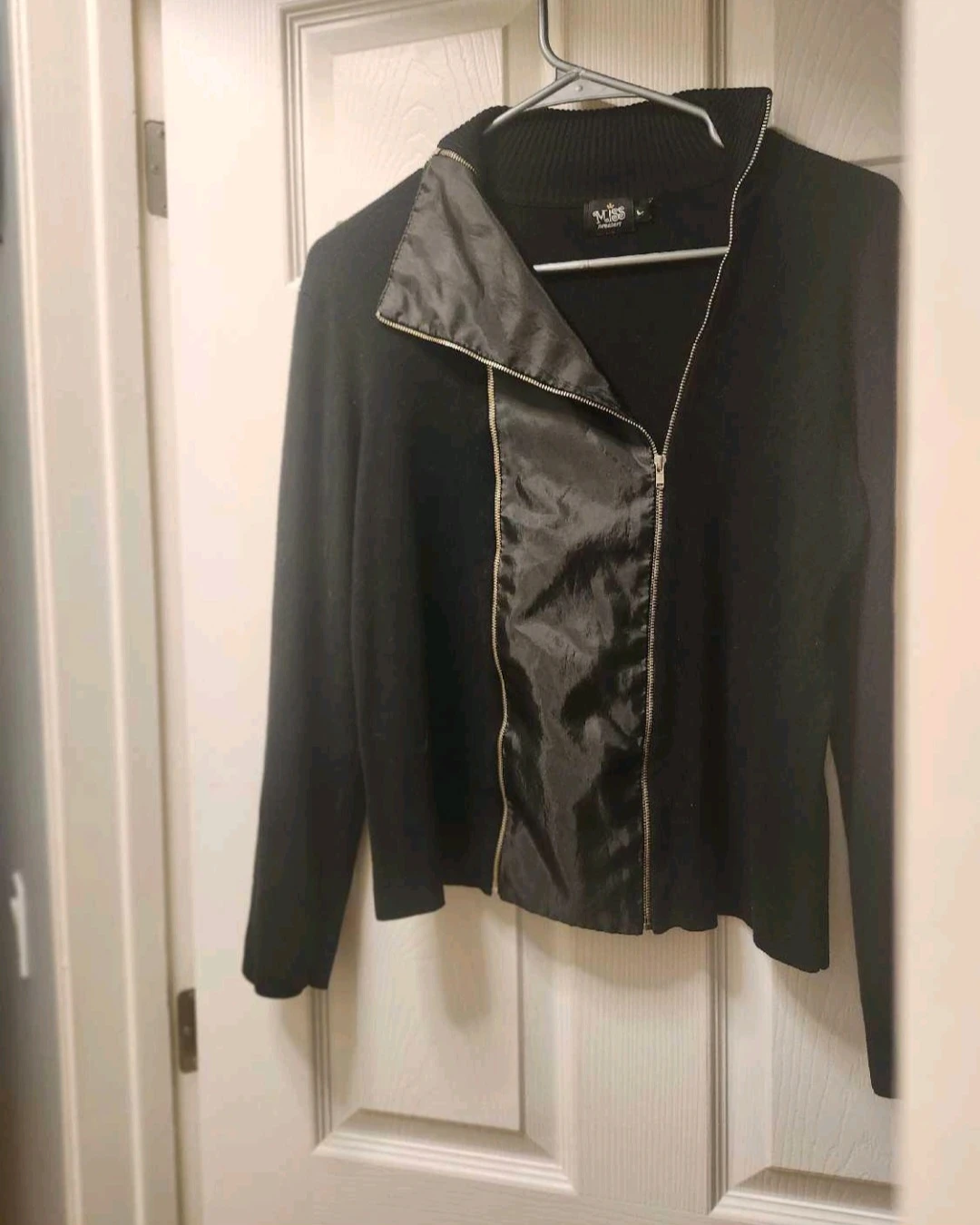 Miss Sweater Black Zip-Up Knit Jacket