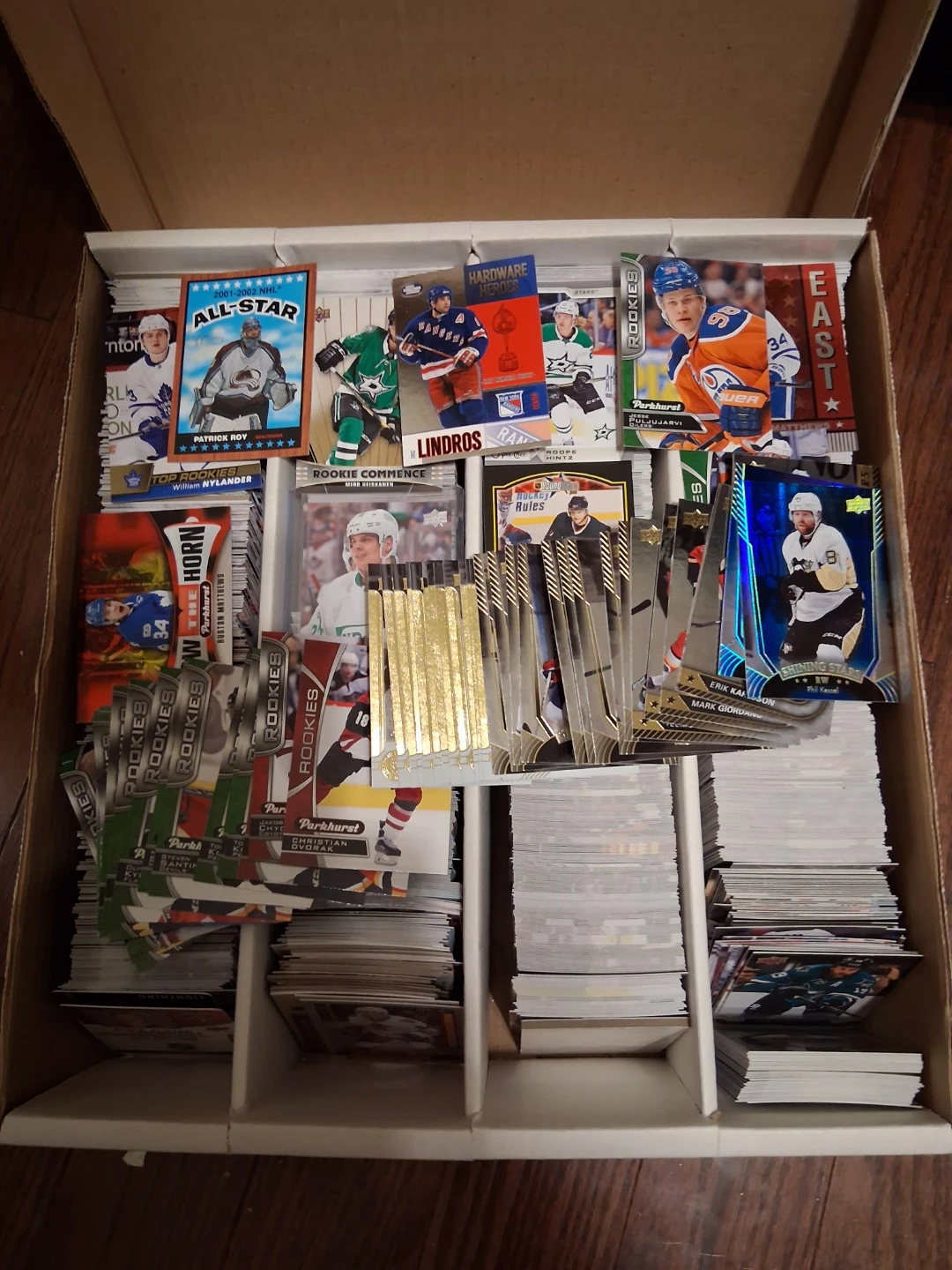 Large Collection of Assorted NHL Hockey Cards