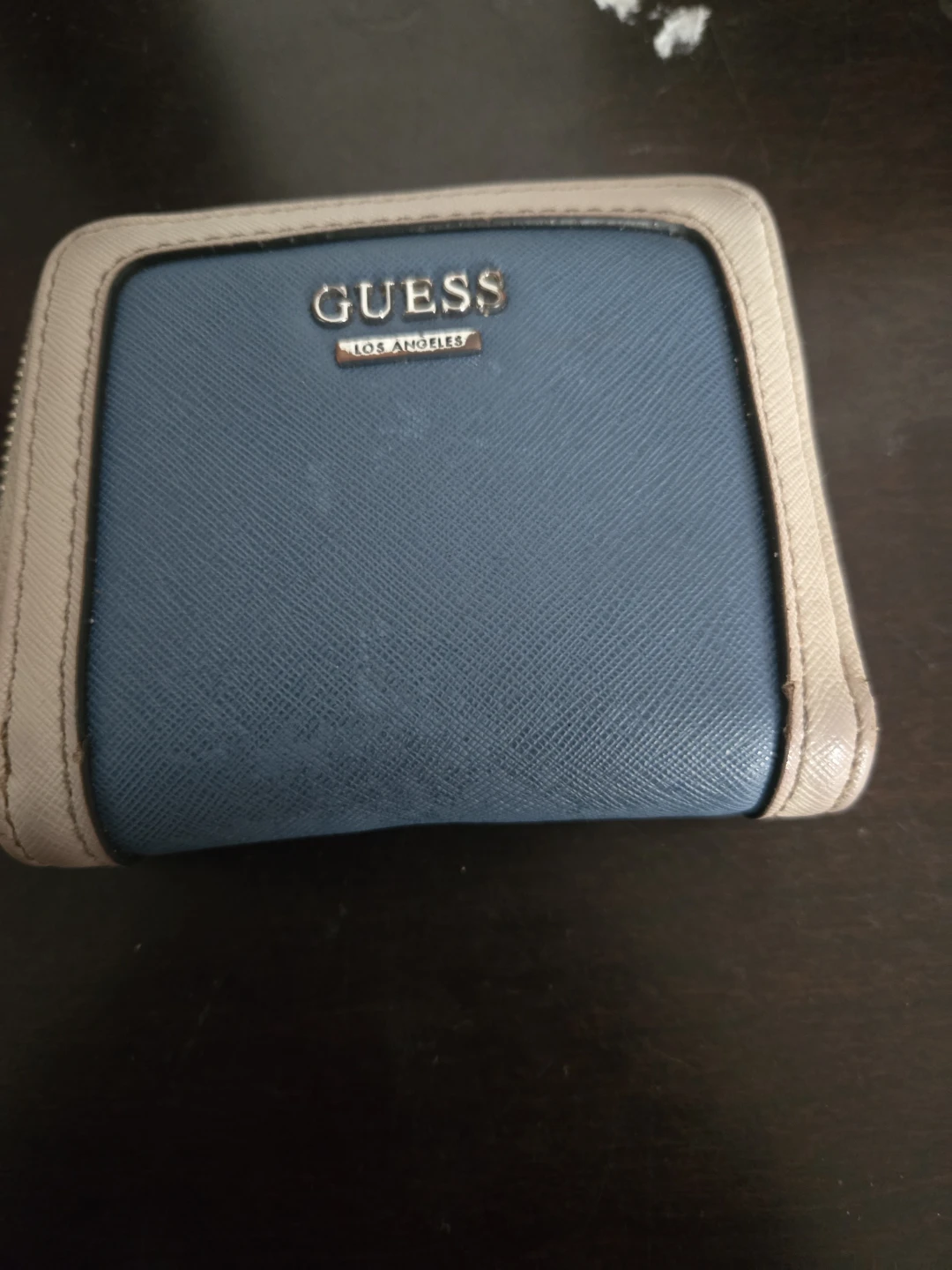 Guess Los Angeles Bi-fold Wallet 🏈