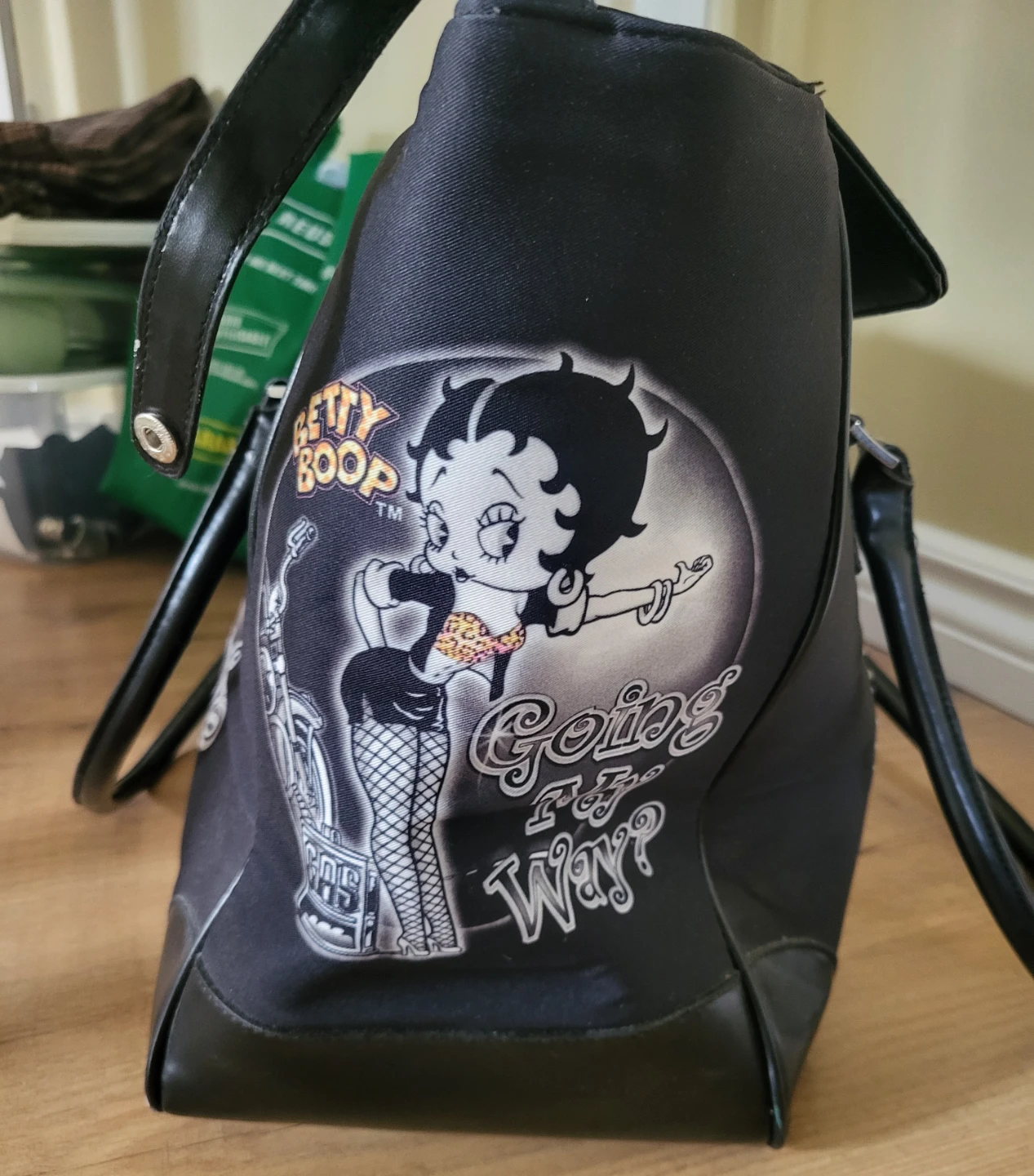 Betty Boop Graphic Tote Bag - photo 3