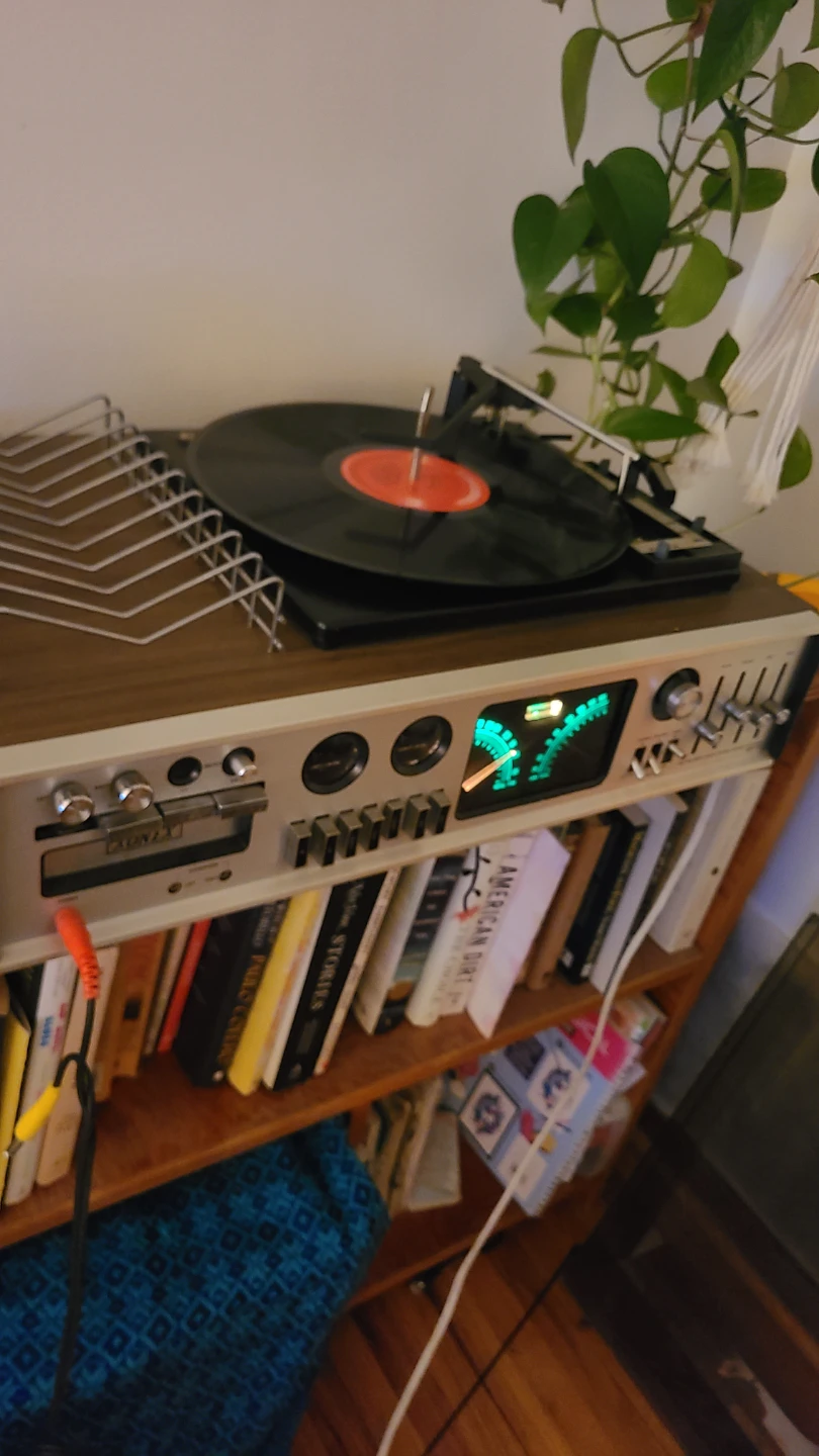 Vintage All-in-One Stereo Record Player &  Radio – Needs TLC - photo 2