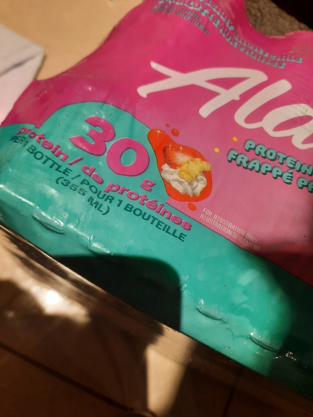NWT Alani Strawberry Shortcake Protein Shake 12-Pack - photo 5