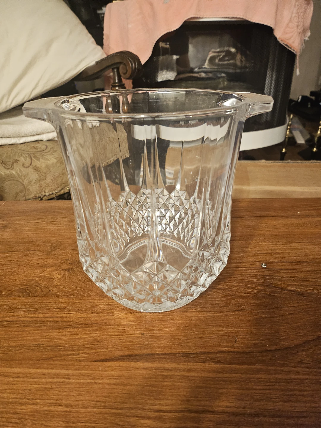 🏈 Crystal Ice Bucket