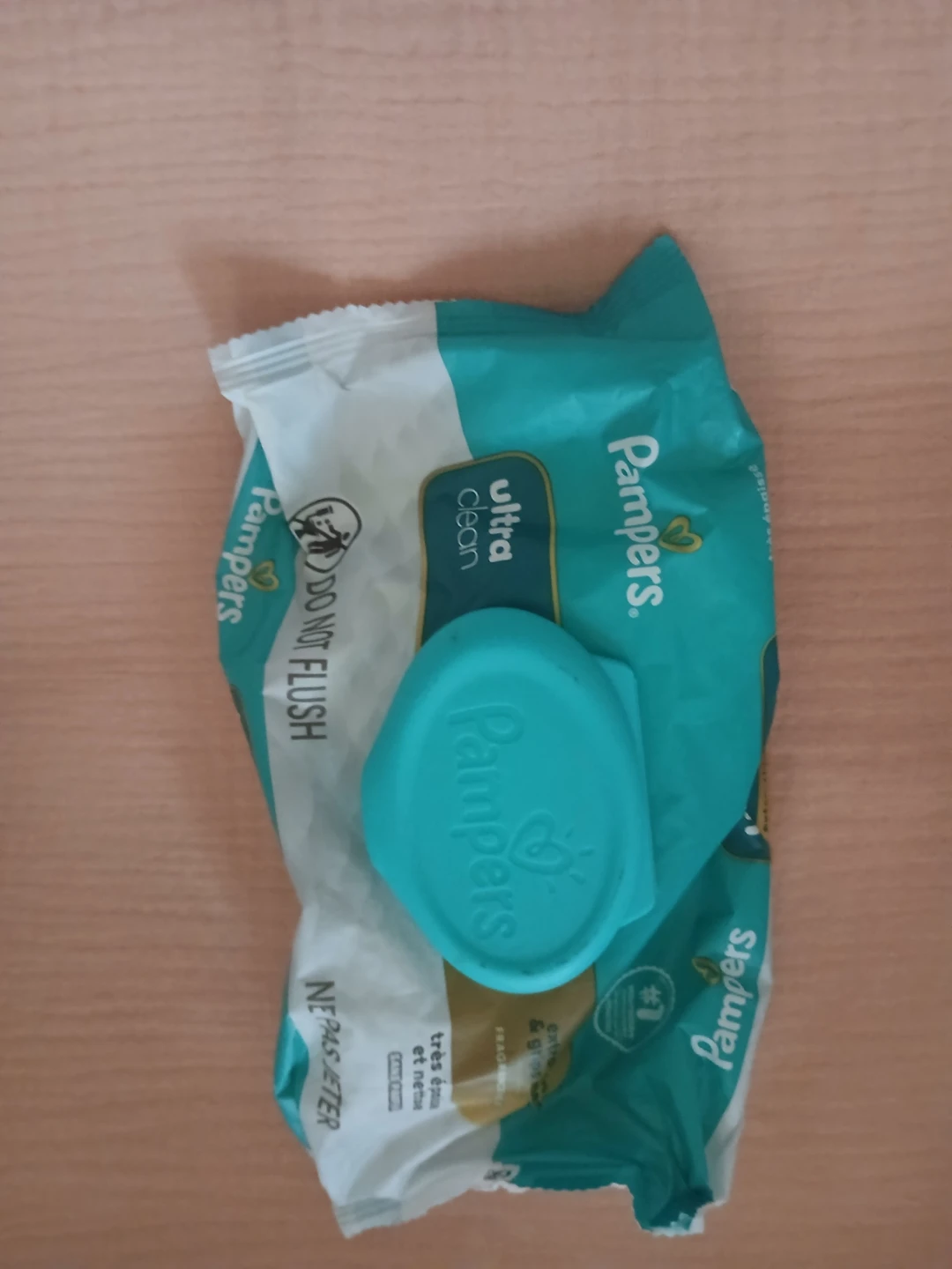 Pampers Ultra Clean Wipes🏈