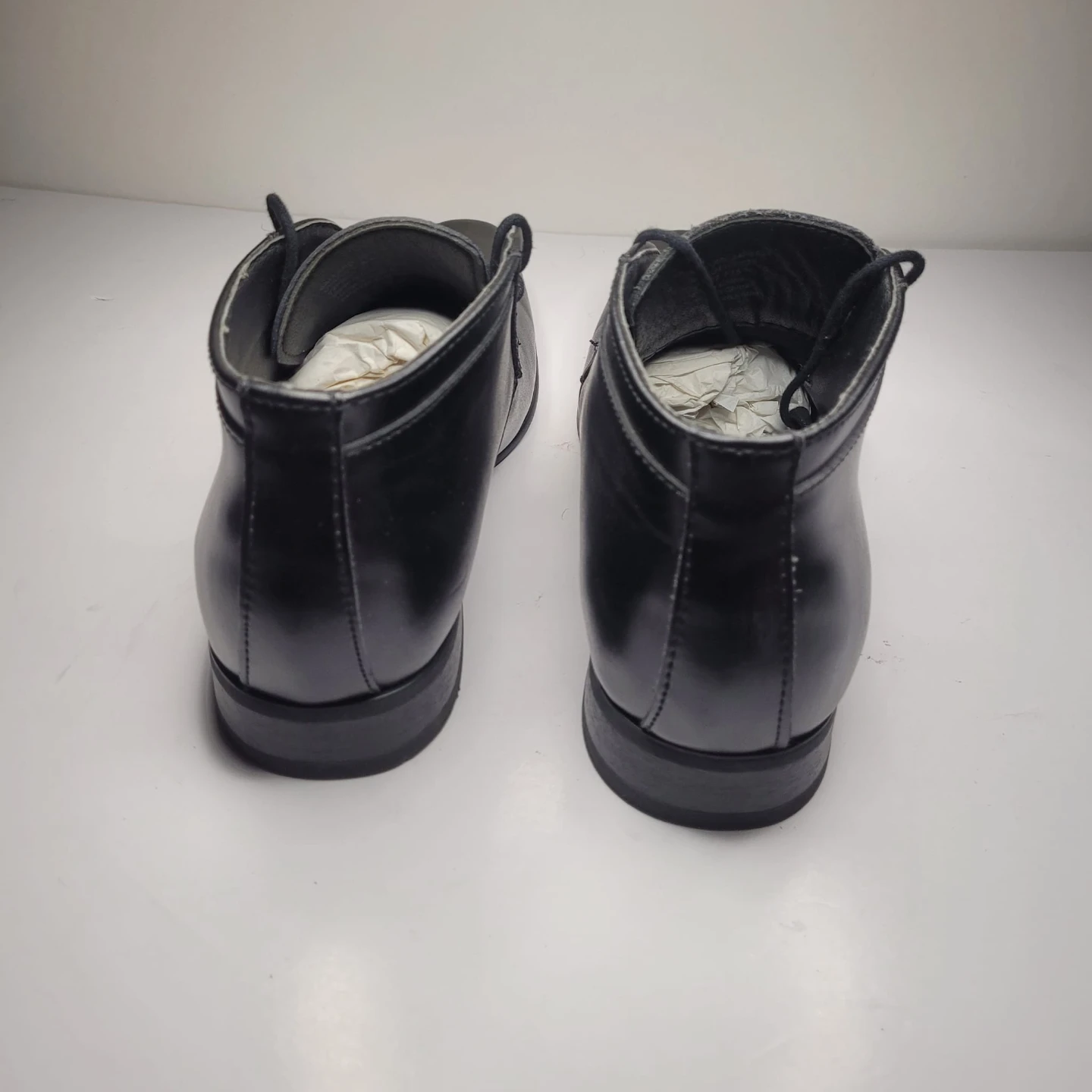 Calvin Klein Men's Black Dress Boots size 8 - photo 2