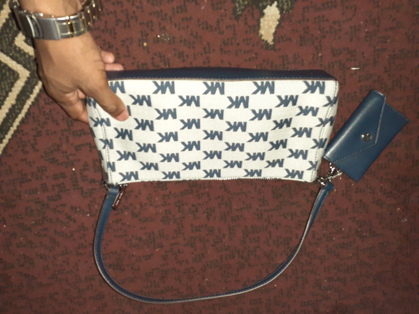 Michael Kors Shoulder Bag with Matching Cardholder - photo 3