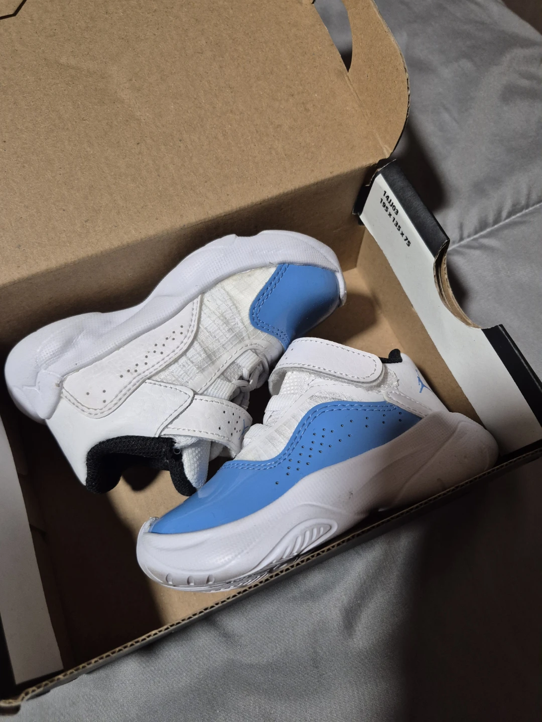 Jordan 11 CMFT Low Toddler Shoes BLUE/WHITE - photo 2
