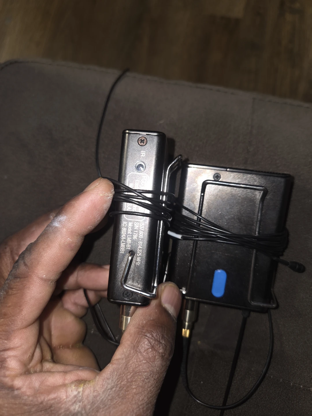 3 Lectrosonics LMb Bodypack Transmitters with microphone - photo 3