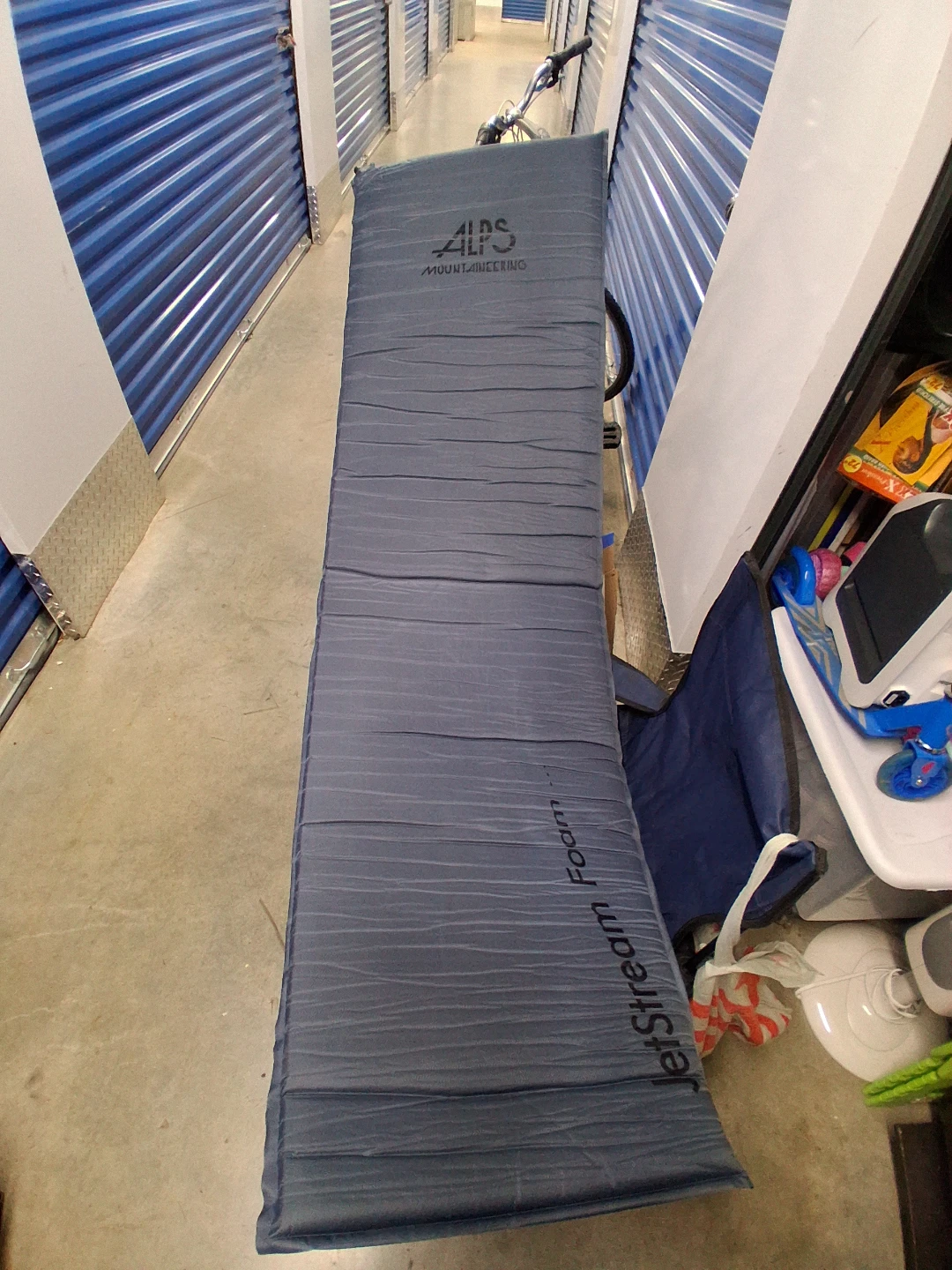 ALPS Mountaineering JetStream Foam Sleeping Pad 🏈