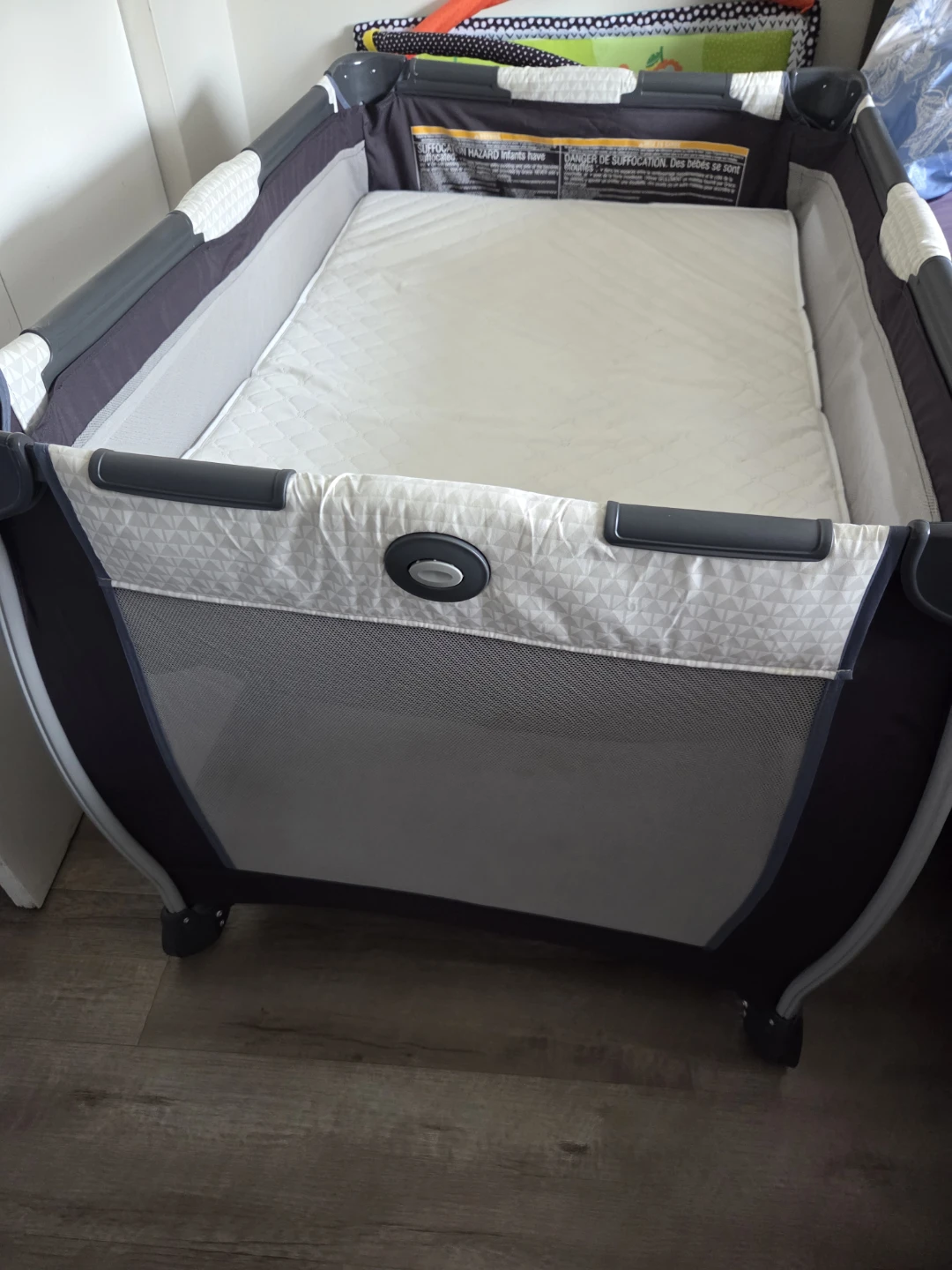 Graco Pack 'n Play Playard - photo 2