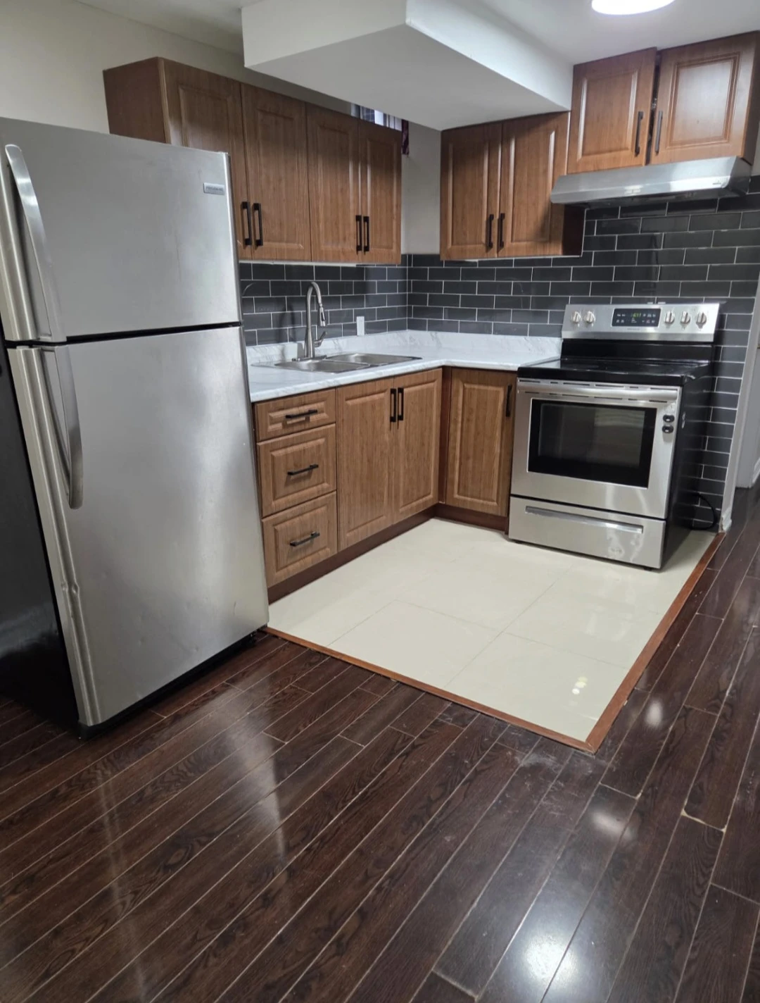 Spacious & Newly renovated 2 bedroom basement apartment