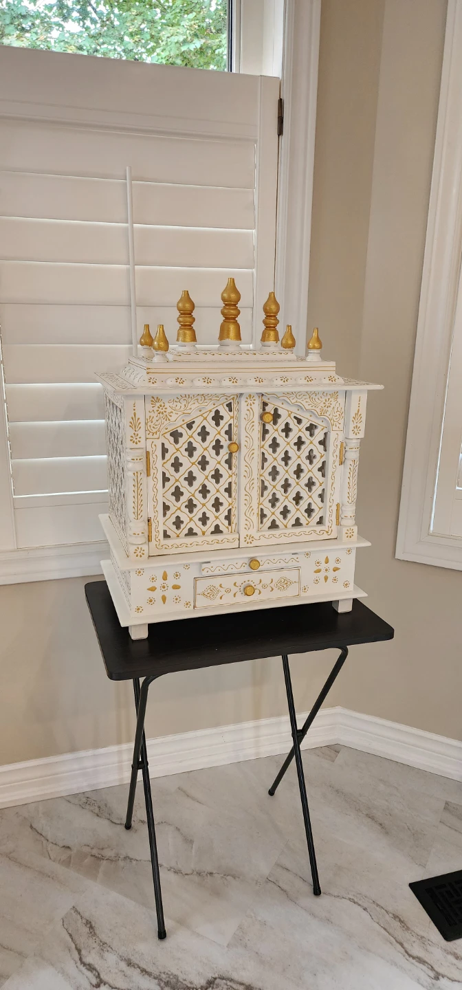 🪔 Beautiful Handcrafted Wooden Mandir – For Sale 🪔 - photo 3
