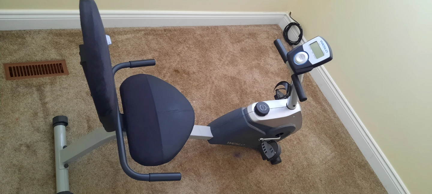 Weslo Recumbent Exercise Bike - photo 3
