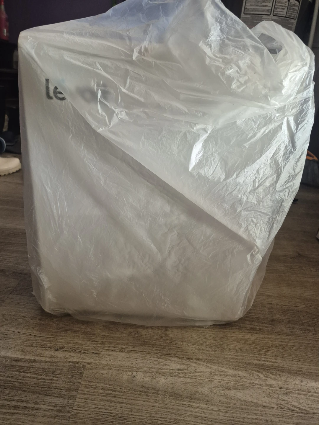 Levoit Air Purifier with Replacement Filter - photo 3