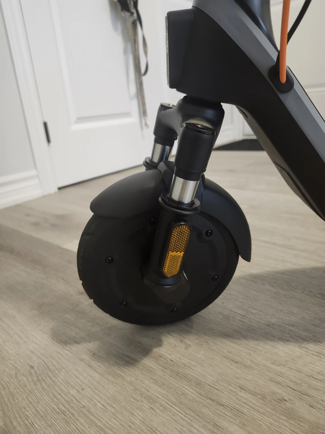 Ninebot E2 Plus II Segway Electric Scooter - photo 4