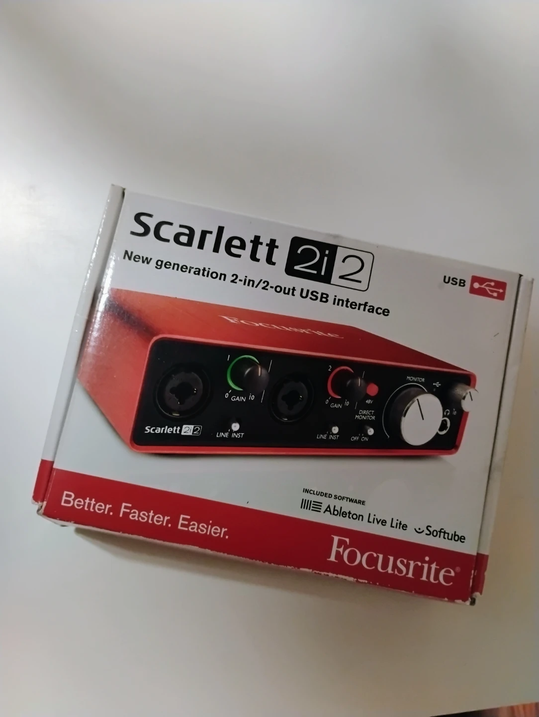 Focusrite Scarlett 2i2 2nd Gen USB Audio Interface