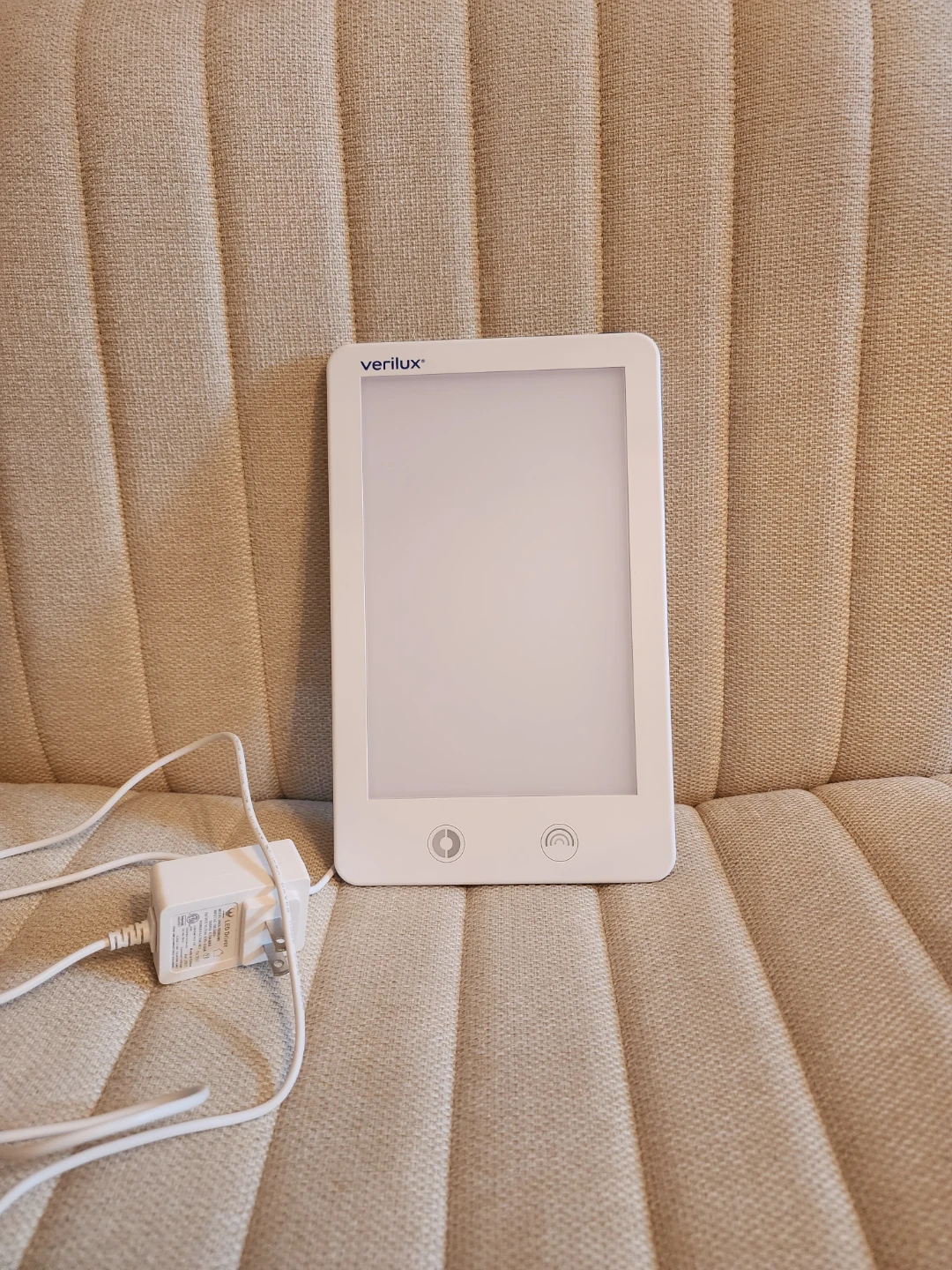 Verilux HappyLight VT32