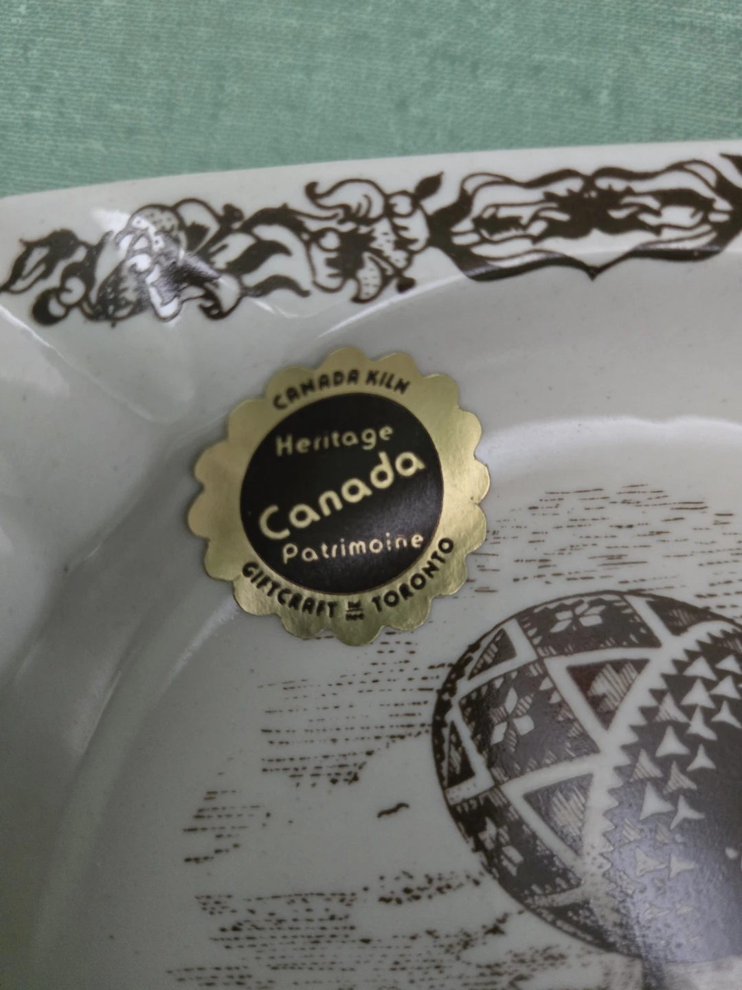 The World's Largest Pysanka (Easter Egg) Ceramic Ashtray - photo 2