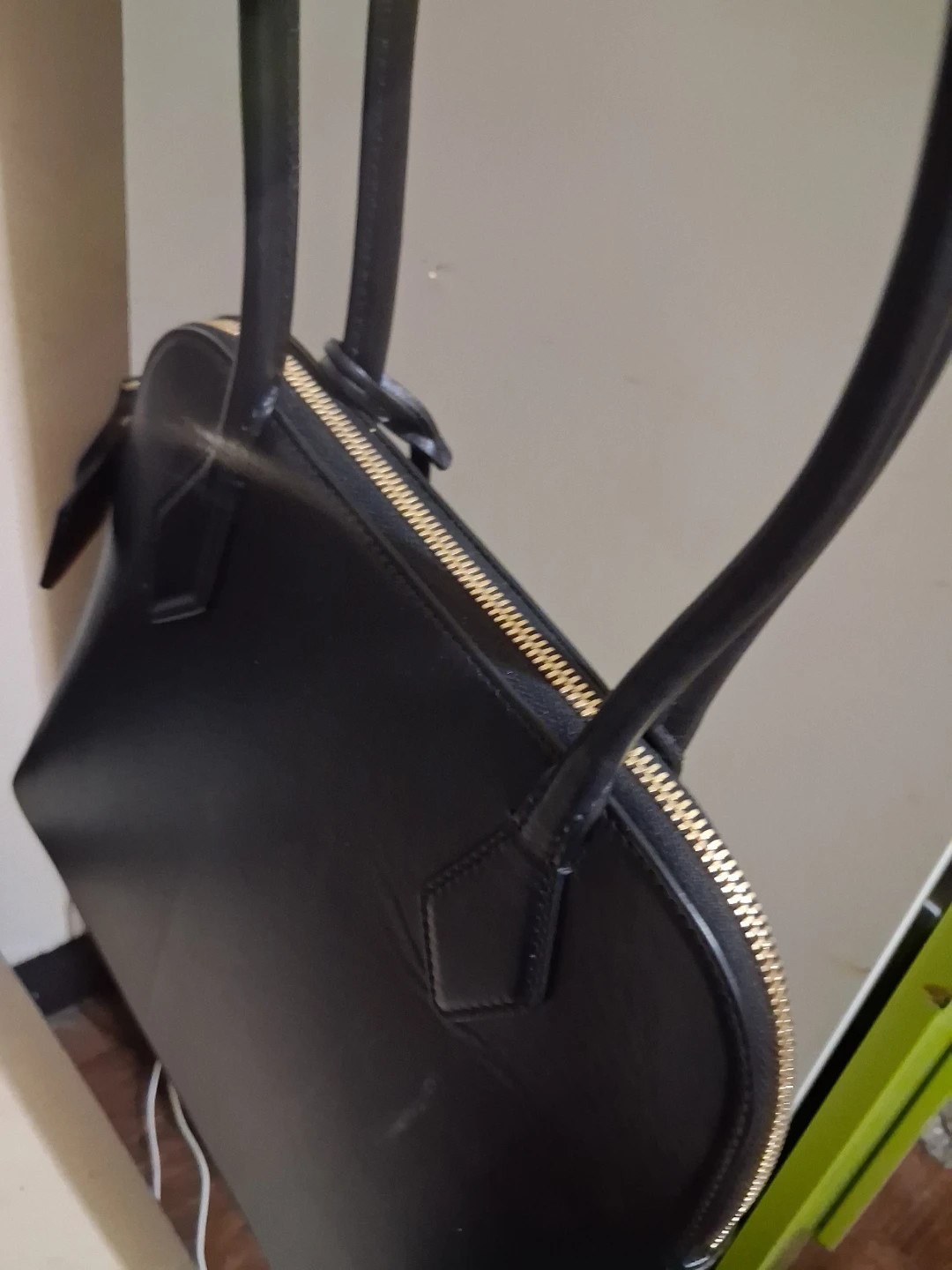 Reformation Black Structured Dome Handbag - photo 2