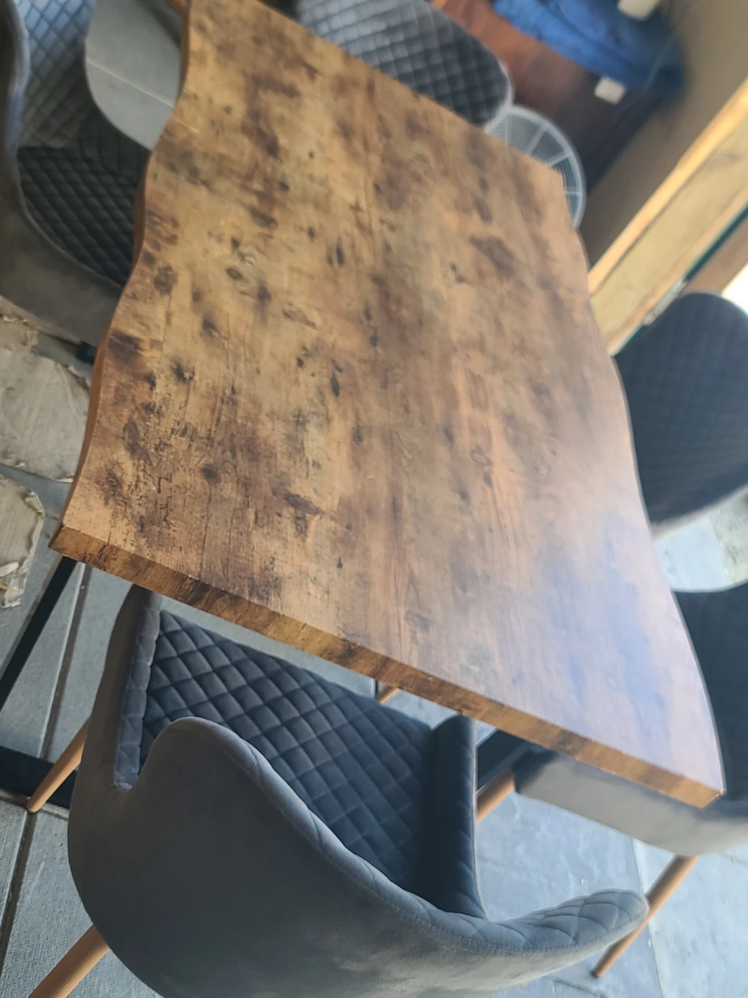 Dining Table with 5 Grey Upholstered Chairs - photo 3