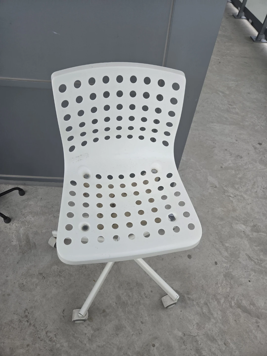 White IKEA Office Chair - photo 2