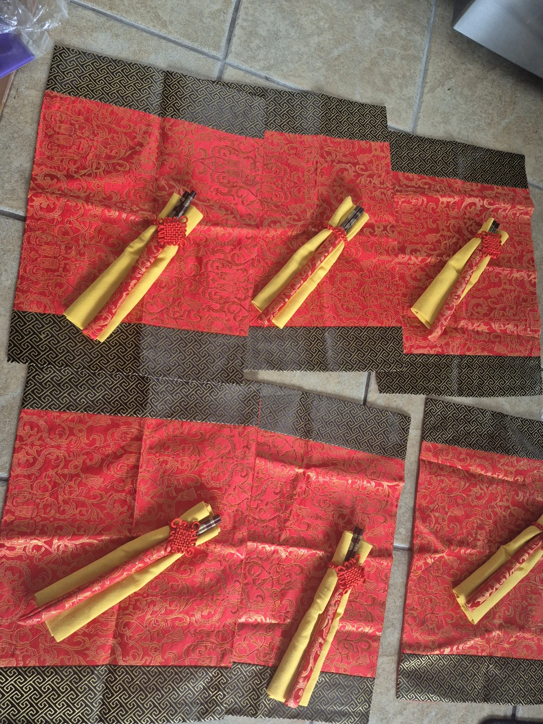 Set of 6 Red and Gold Placemats with Chopstick Holders - photo 2