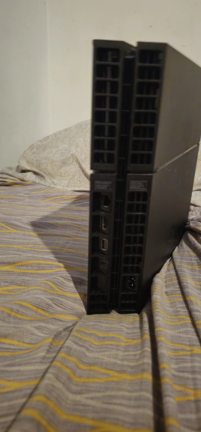 Ps4 500gb with games - photo 2