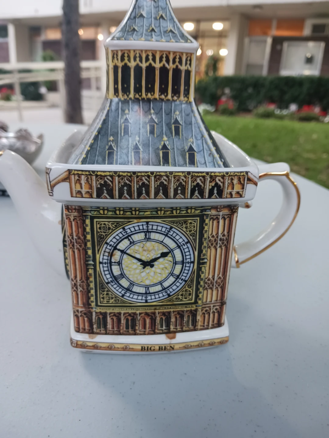 Big Ben collectible teapot