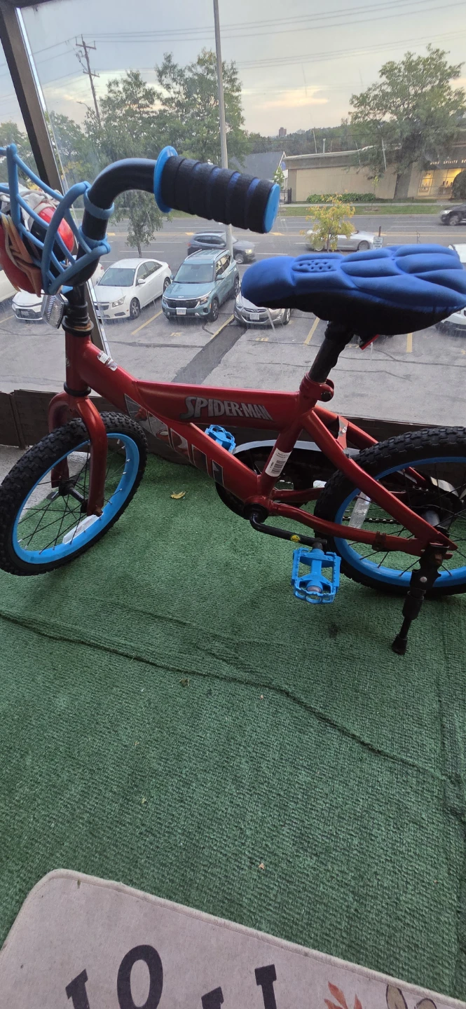 16' Spider-Man Kids Bicycle - photo 3