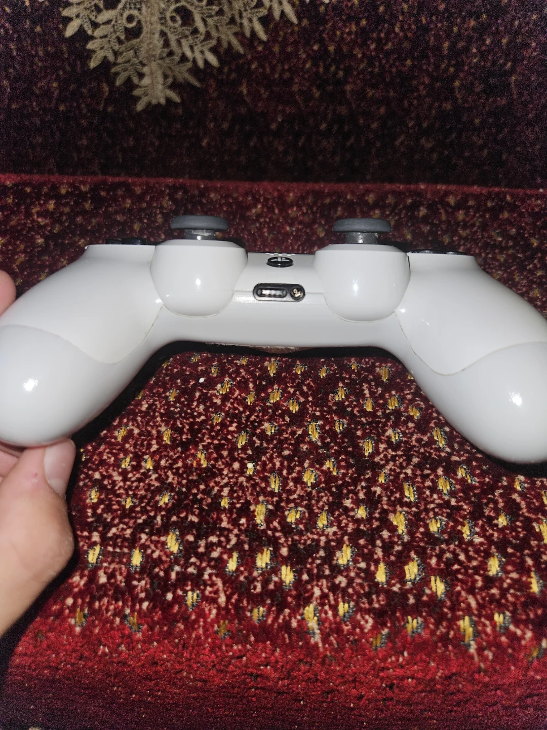 White PlayStation 4 DualShock 4 Controller - photo 3