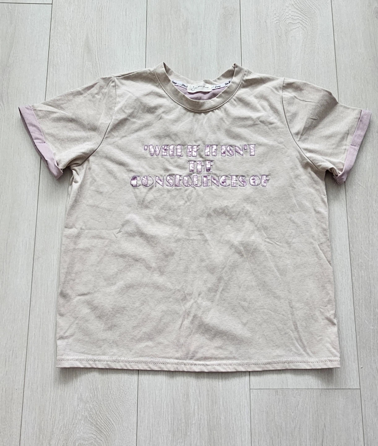 Lin Miao Tong Graphic T-Shirt
