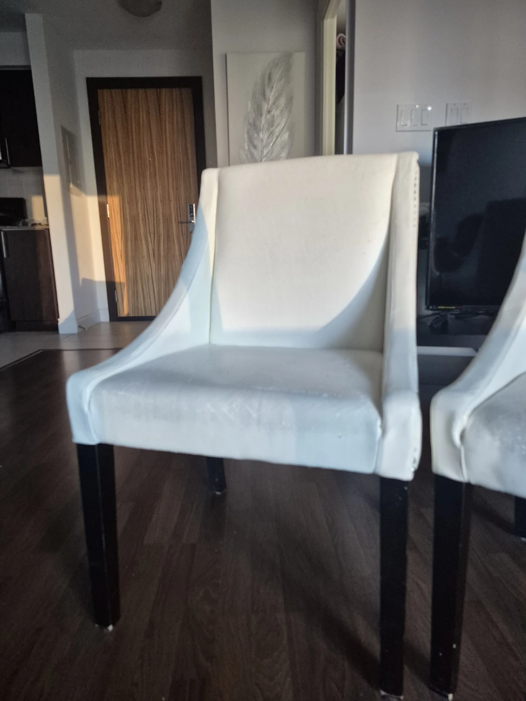 Matching cream colored dining chairs for sale - photo 4