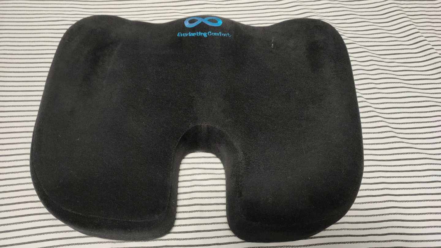 Everlasting Comfort Seat Cushion with zipper washable Cover